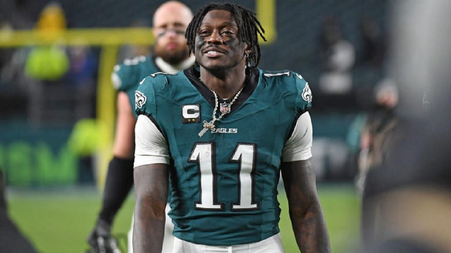 A. J. Brown accepte toute décision des Eagles de Philadelphie